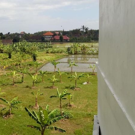 Lilis Ikvala Radha Hotel Canggu  Exterior photo